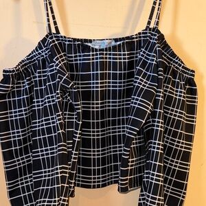 Chic Charlotte Russe, Black and White Plaid Women's crop top, Size M